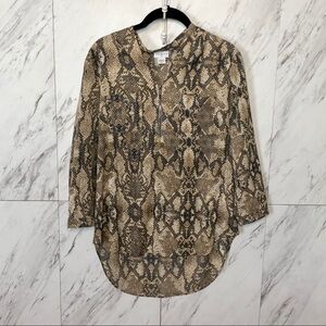 Jaclyn Smith Snake Skin Half Zip Blouse SZ S